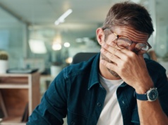 Firmy inwestują w kontrolę, a tracą zaangażowanie zespołu. Nie tędy droga