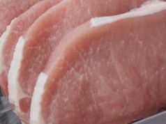 Czy kurczak jest zdrowszy od schabu? Wielu tak myśli, ale nie wiedzą o jednym