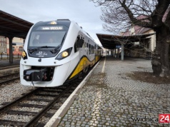 Przed podróżą sprawdź rozkład jazdy. Więcej przystanków „na żądanie”, zmiana godzin odjazdu