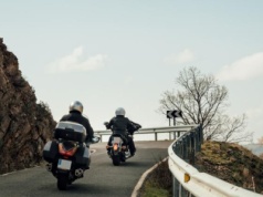 Używane motocykle turystyczne – ranking niezawodności i koszty serwisu