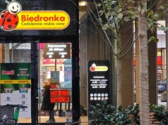 Biedronka z jednodniową akcją promocyjną. Rabaty i vouchery tylko w niedzielę 14 grudnia