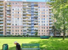 Koniec pewnej epoki? "Nawet dzień dobry na klatce nie odpowiadają"