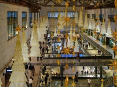 Kiedy można zrobić ostatnie zakupy przed świętami? Terminy działania sklepów w UK