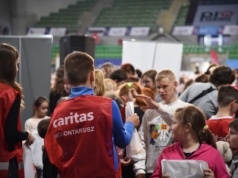 Bp Bryl do pracowników Caritas: dziękuję za oddane serce