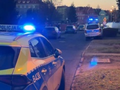 Tragedia w pobliżu szkoły w Jeleniej Górze. "Wszystko wskazuje na zabójstwo"