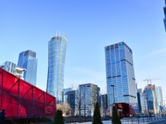 Nieruchomości wchodzą w nowy cykl. Co przyniesie 2026 r. dla gospodarki, biur i handlu?