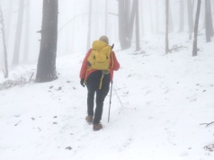 Jak podejmować dobre decyzje w górach przy niepewnej pogodzie?