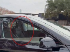 Tesla Model Y jeździ po Austin z kompletnie pustą kabiną. Musk: Za trzy tygodnie pełna autonomia. Teraz już za dwa…