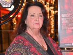 Anna Dymna wystąpiła w stroju kąpielowym. Nie do wiary, co usłyszała od dziennikarki