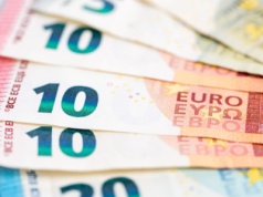 Minister finansów: rząd nie pracuje nad wprowadzeniem euro w Polsce