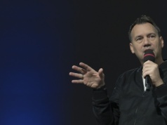 Adwentowy kalendarz grozy. Gwiazda niemieckiej sceny literackiej serwuje przerażającą historię