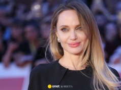 Angelina Jolie pokazuje blizny po mastektomii na okładce Time France. "Dzielę te blizny z wieloma kobietami, które kocham"