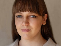 Przez 27 lat była świadkiem Jehowy. "Mama mówiła mi: Znasz prawdę. Wiesz, gdzie skończysz"