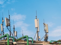 Nie chcą masztu, bo mają światłowód. "Będziemy narażeni"