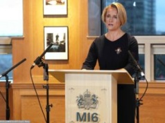 Wielka Brytania szykuje się do wojny? Szefowa służb ostrzega