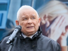 Jarosław Kaczyński interweniuje. "Padło kilka niepotrzebnych słów"
