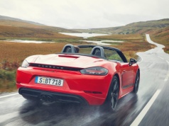 Rok, w którym motoryzacyjny performance przestał być oczywistością