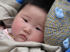 Najniższa dzietność na świecie. Jak upadają azjatyckie „tygrysy”?