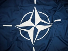 "Zbyt ryzykowne". Ekspert bez ogródek o NATO