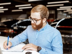 BIK, KRD, BIG -różnice, raporty i zdolność kredytowa. Jak poprawna historia finansowa otwiera drogę do zakupu samochodu