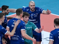 Kolejna zmiana w klubie z Częstochowy! Nowy siatkarz na pokładzie