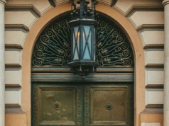 Willa fabrykanta w centrum Łodzi na sprzedaż. Jeden z symboli świetności i upadku miasta