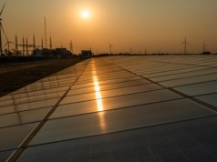 PSE mają nową strategię, a KE łagodzi podejście do aut spalinowych