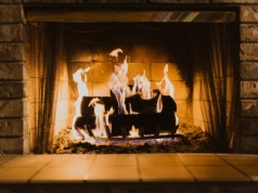 Masz kominek? Od 1 stycznia ruszają kontrole. Lepiej nie kombinować