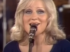 "Mydełko Fa" nuciła cała Polska. Tak dziś wygląda Marlena Drozdowska