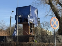 Nowa kapliczka w Jaworznie pnie się w górę. Powstała już kilkumetrowa konstrukcja