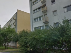 Bielany. Zaatakował śpiącego ojczyma nożem. Przypadkiem zranił też matkę