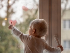 Zdążyć przed domem dziecka. Stasiowi kończy się czas, by znaleźć dom. "Nie powinien tu być"