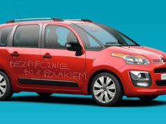 Bezpiecznie, bo z Polakiem. Taksówkarze grają na lękach klientów