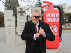 Konfederaci liczą na frakcję "pokemonów" u Brauna. "Patrzymy z niepokojem, ale i uznaniem"