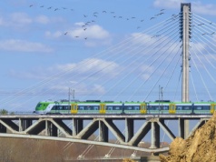 11 nowych FLIRT-ów dla Kolei Mazowieckich