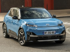 Nissan Micra: CENA od 133 900 zł dla ~43 (40) kWh i od 146 900 zł dla ~54 (52) kWh. Skusi klientów stylem i wyposażeniem?