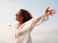 Wdzięczność: udowodnione naukowo działanie skorelowane z poczuciem samotności