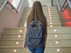 12-latka z Jeleniej Góry chodziła z nożem. Planowała szkołę wojskową