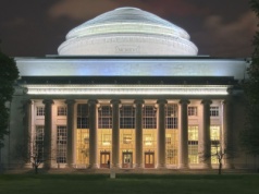 Zamordowano profesora MIT zajmującego się fuzją jądrową