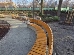 Przy ulicy Witelona powstał zielony skwer ze strefą wypoczynku (FOTO)