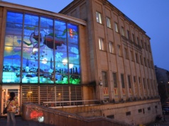 Bielska perełka oszpecona? Radna apeluje o usunięcie nieestetycznego napisu