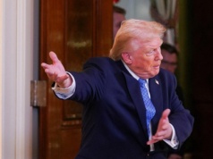 "Kiedy zostanę doceniony za to, że stworzyłem?" - pyta Trump. Ale z odpowiedzi wyborców nie będzie zadowolony