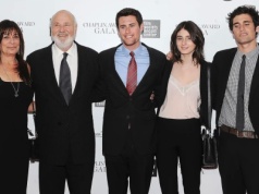 Dzieci Roba Reinera przerywają milczenie po zabójstwie rodziców i aresztowaniu brata