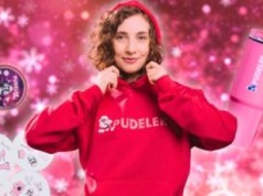 Mikołaj przyszedł w tym roku wcześniej, bo ruszamy z KONKURSEM! Do wygrania jest 10 świątecznych zestawów Pudelka