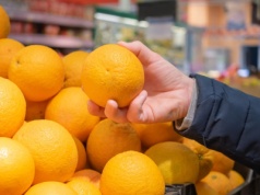Będą słodkie i soczyste. Prosty trik jak wybrać najlepsze pomarańcze