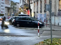 Parkowanie w Krakowie drożeje. Dłuższe godziny, wyższe kary i droższe „koperty”