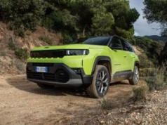 Nowy Jeep Compass w końcu z pełnym cennikiem. Hybryda plug-in dołącza do gamy
