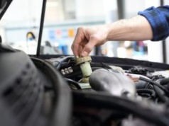 Kiedy używane, oryginalne części samochodowe są dobrym wyborem?