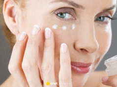 Ten krem wypełnia zmarszczki pod oczami w 15 minut. "Pompuje" wiotką skórę od środka