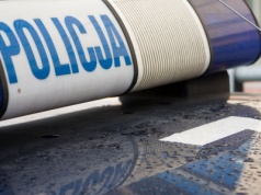 Zakonnica z zarzutami, w tle oskarżenia o przemoc. Policja wkroczyła do DPS dla dzieci